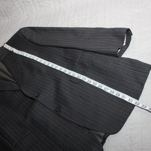 Burberry London Mens Suit Jacket Gray Pinstripe Size 44R *With Flaws* Wool - Picture 9 of 12